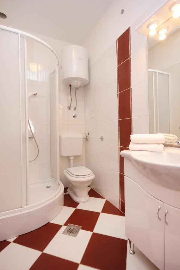 Apartments With A Parking Space Pag - 9388 Pag Town Extérieur photo