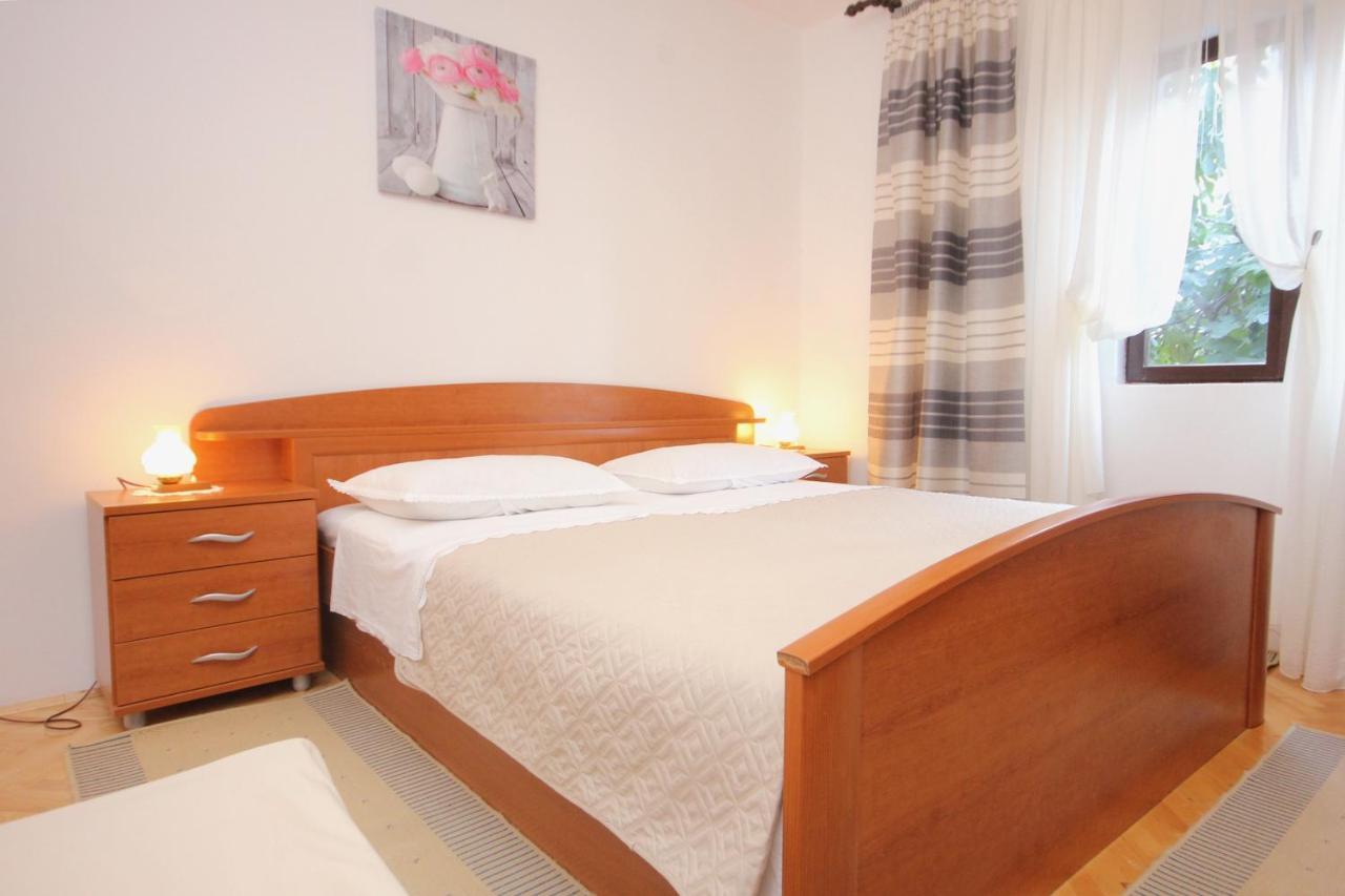 Apartments With A Parking Space Pag - 9388 Pag Town Extérieur photo