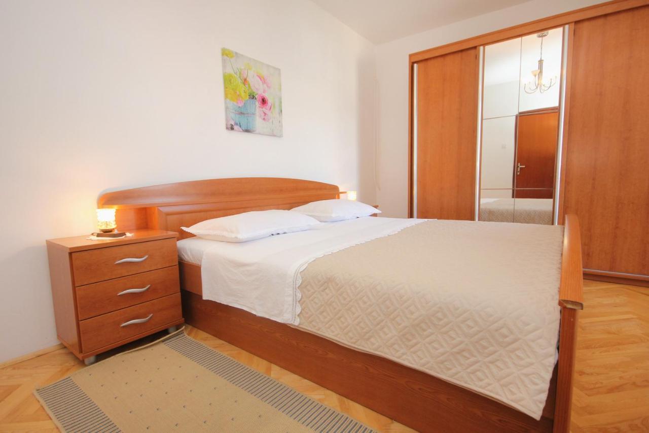 Apartments With A Parking Space Pag - 9388 Pag Town Extérieur photo