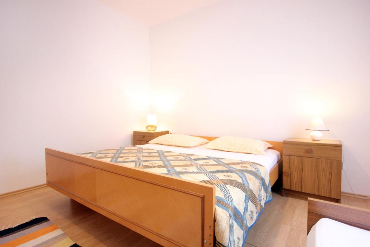 Apartments With A Parking Space Pag - 9388 Pag Town Extérieur photo